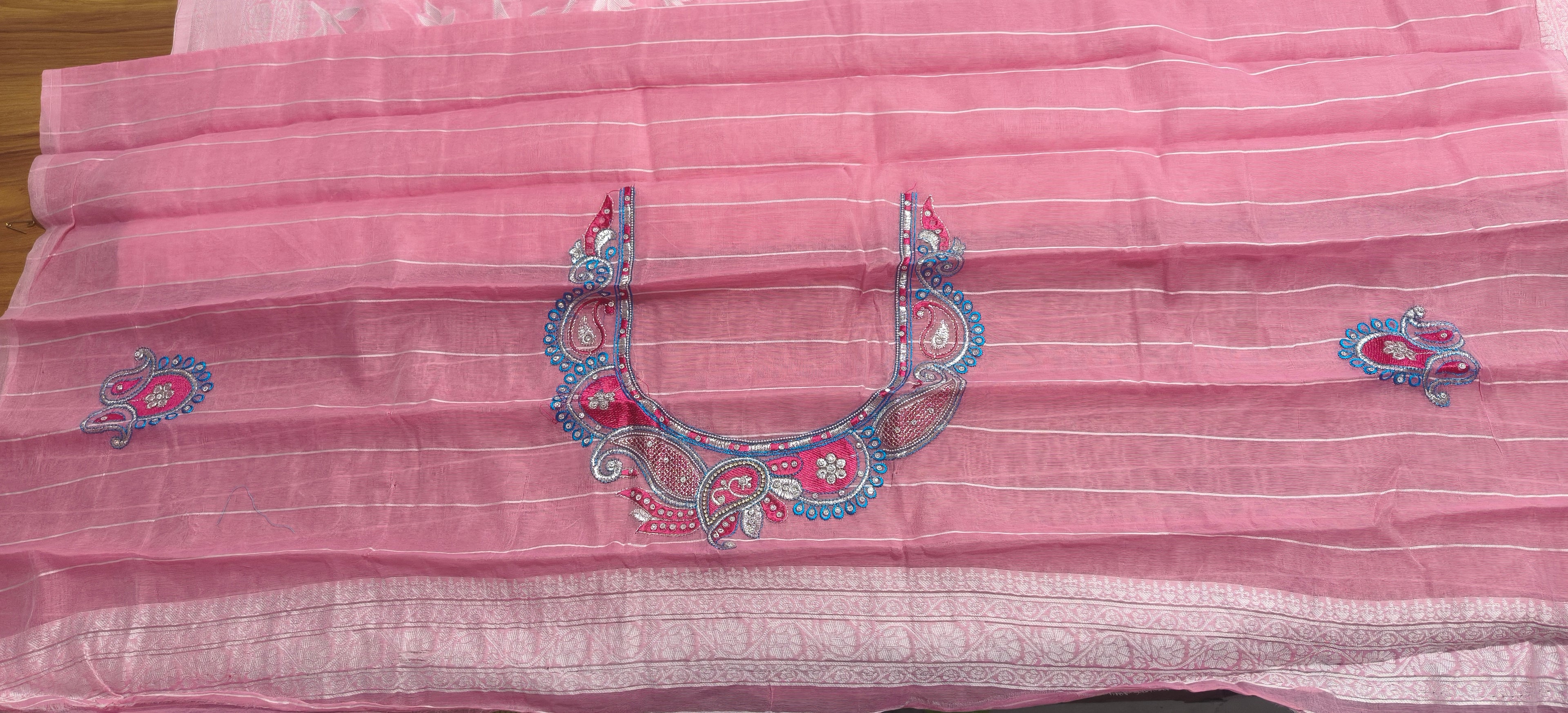 Premium Rose Pink Saree – Floral Pattern & Embroidered Blouse Silky Aura